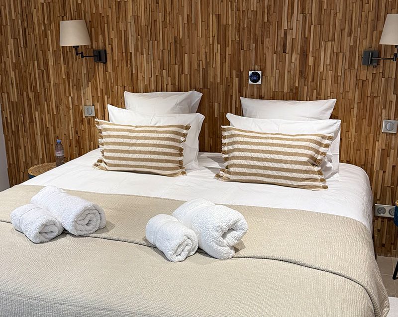 42-chambre-hotel-5-etoiles.luxe.sejour.vacance.luxe.centre.ville.sainte-maxime.golf.st.tropez